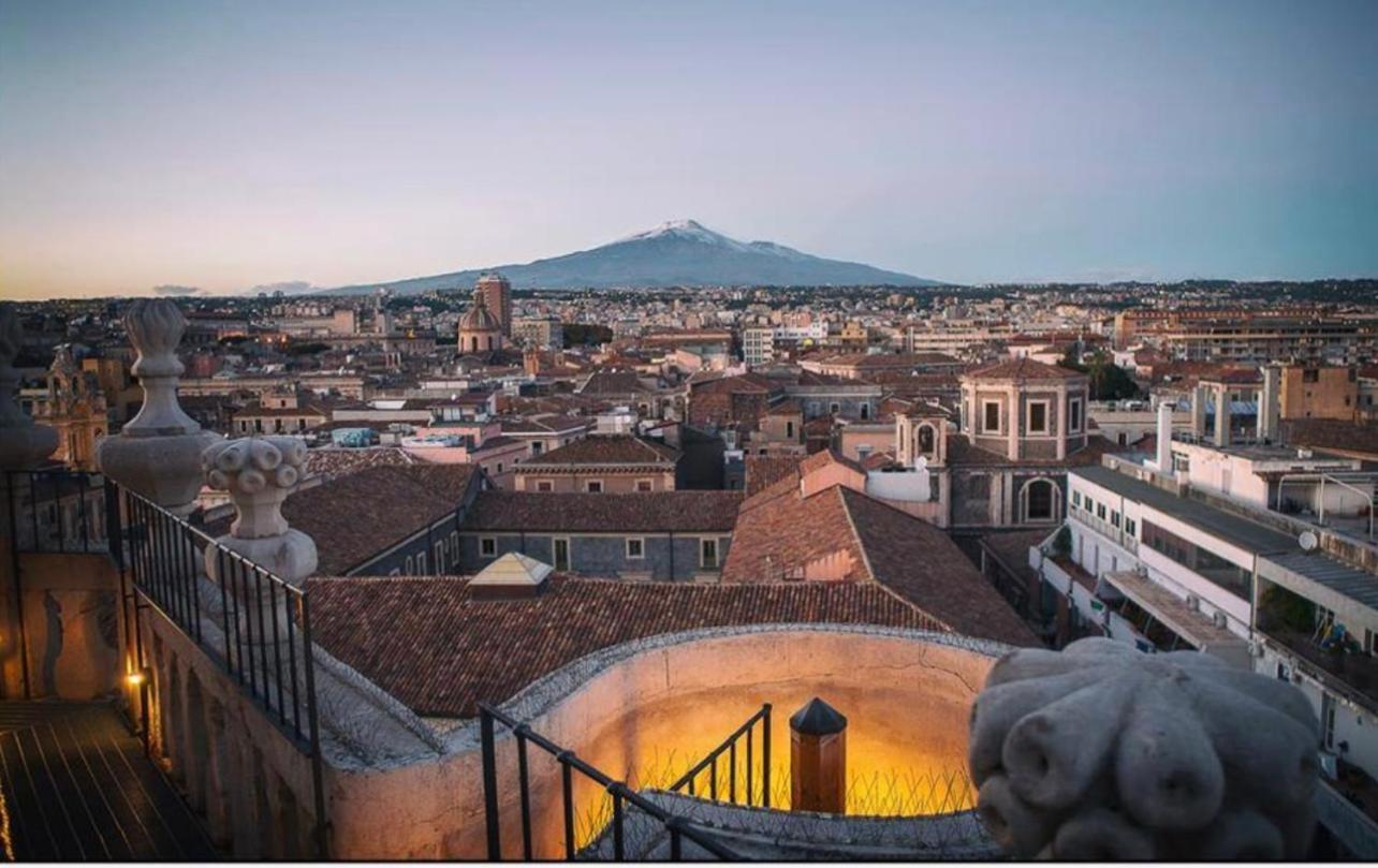 Sicilian Vibes House In Centro Apartment Catania Exterior photo