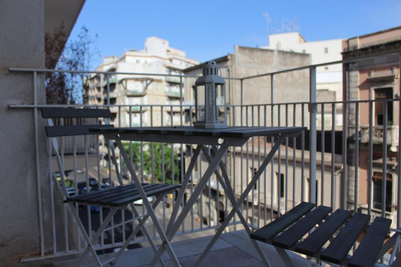 Sicilian Vibes House In Centro Apartment Catania Exterior photo
